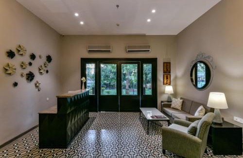 Shirdi Hotel | Sun-n-Sand Suites, Shirdi