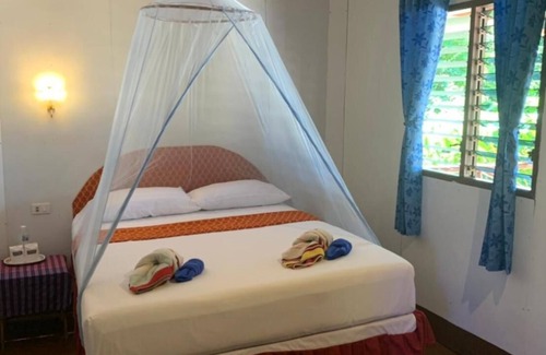 Nuea Khlong Hotel | Sun Smile Beach Koh Jum