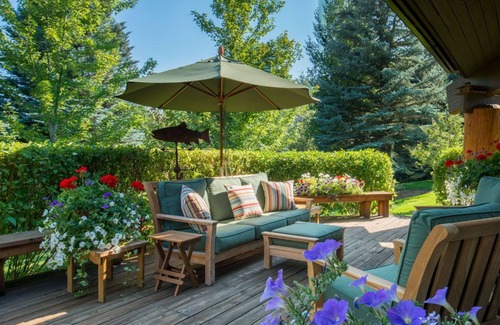 Weyyakin Ranch House | Sun Valley Serenity: Luxurious 4-Bedroom Home 3 min. from Ski Lifts and Downtown