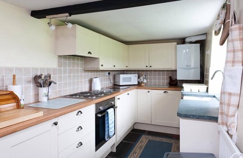 Coniston Cottage | SUNBEAM COTTAGE, family friendly, with open fire in Coniston