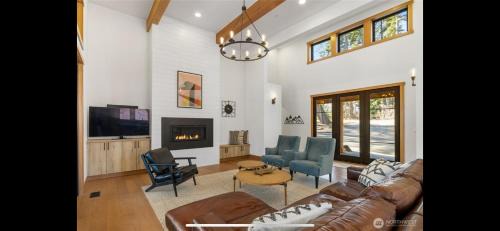 Cle Elum House | Suncadia 4 Bdrm Home located within the heart of the Resort