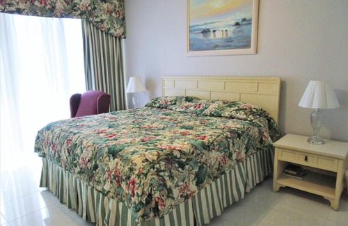 South Padre Island Apartment | Sunchase IV #904 condo