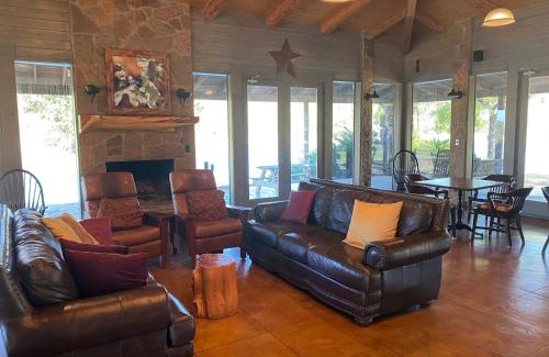 Gordon Hotel | Sundance Club Resort