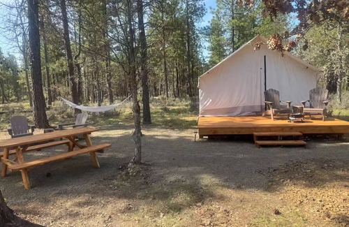 Goldendale RV Rental | Sundance in the trees Goldendale