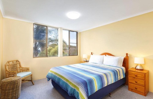 Forster Apartment | Sundek 18
