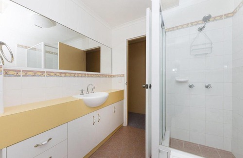 Forster Apartment | Sundek 18