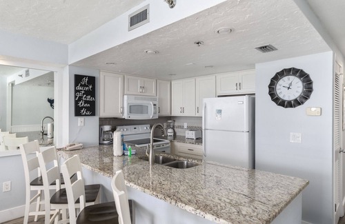 Destin Condo | SunDestin 1710 by Scenic Stays