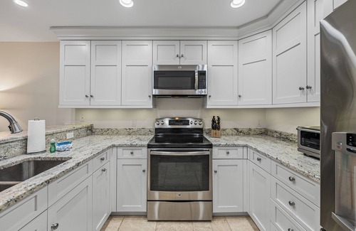 Boca Grande House | Sundown 03: 2-bed, 2-bath townhome in Boca Grande stunning Gulf front views, a relaxing getaway.