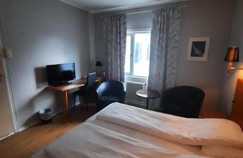 Sunndalsora Hotel | Sunndalsøra Hotell