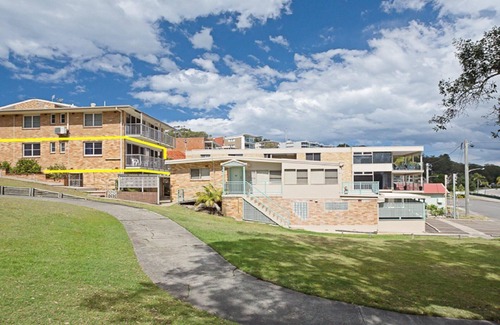 Nelson Bay Apartment | Sunnie Belle, 2,3 Victoria Parade - Unit with water views and air conditioning