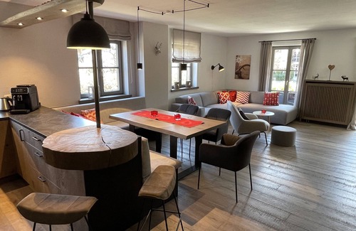 Bad Wiessee Apartment | Sunny 100 sqm apartment for 4 people, garden, garage/near the lake