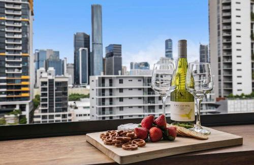 South Brisbane Apartment | Sunny 1b in heart of South Bris