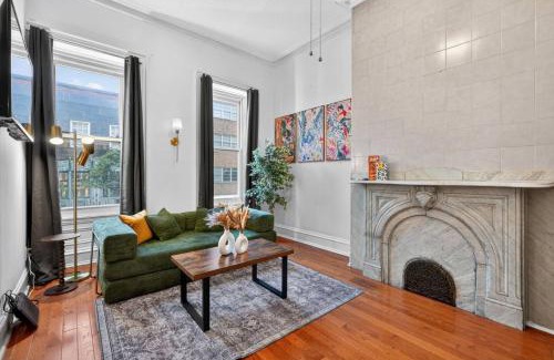 Center City West Apartment | Sunny 1BR in Center City with King Sized Memory Foam Sofa Bed