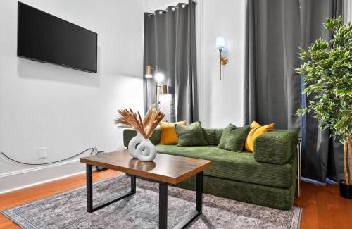 Center City West Apartment | Sunny 1BR in Center City with King Sized Memory Foam Sofa Bed