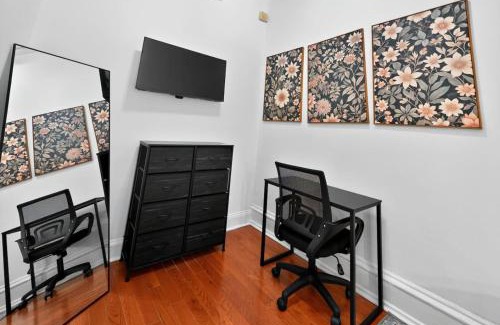 Center City West Apartment | Sunny 1BR in Center City with King Sized Memory Foam Sofa Bed