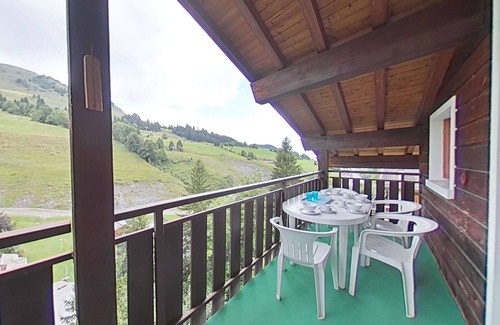 Le Grand-Bornand Apartment | Sunny 2-star Apartment, 6 sleeps, near slopes, south balcony, ski shuttle