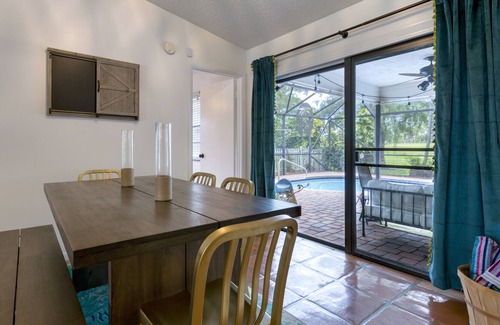 Riviera Beach House | Sunny 3BRD Private Screened In Pool On The Golf Course!