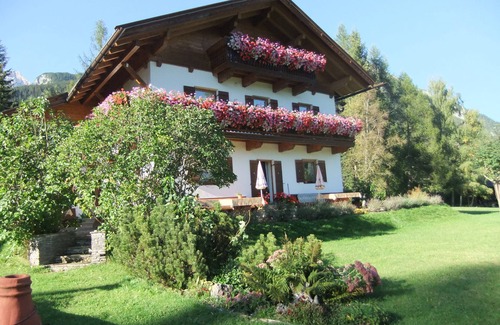 Leutasch Ski Chalet | Sunny, calm, nice view of the surrounding mountains. Ideal for your vacation!