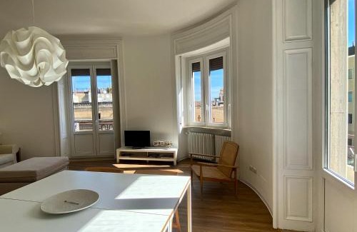 Matera Apartment | SUNNY Central bright apt, historical living Matera