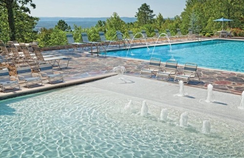 Fairfield Bay Condo | Sunny Club Wyndham Resort at Fairfield Bay, 1 Bedroom Deluxe Suite
