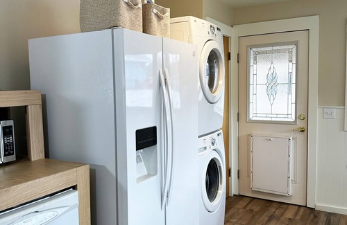 Gunnison House | Sunny Downtown Gunnison Retreat