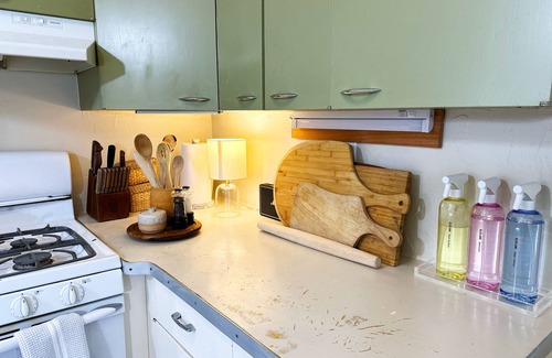 Gunnison House | Sunny Downtown Gunnison Retreat