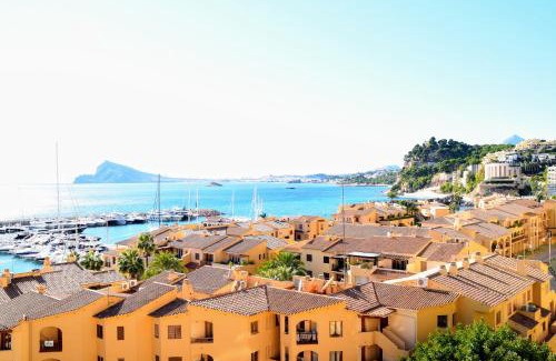 Altea la Vella Apartment | Sunny Escape by the Sea & Yacht Club