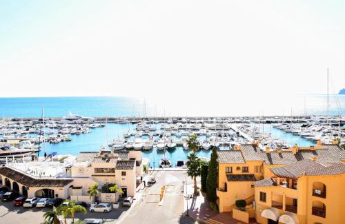 Altea la Vella Apartment | Sunny Escape by the Sea & Yacht Club