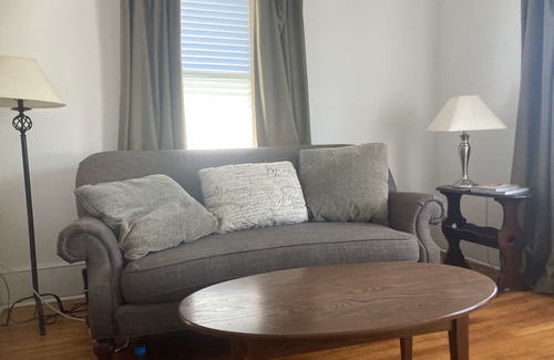 Red Bank House | sunny private home on quiet street