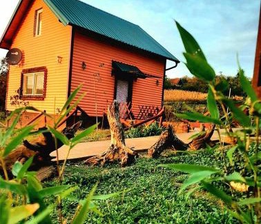 Petrovaradin House | Sunny Side Fruska Gora - veliko imanje sa kucom za odmor