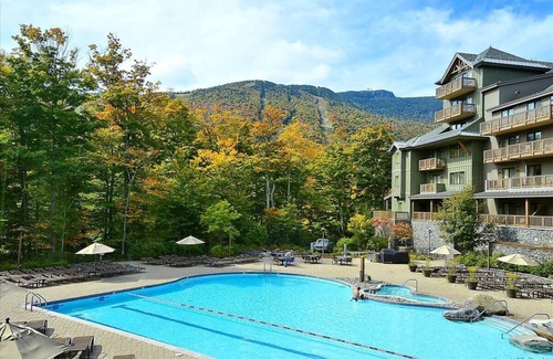 Stowe Area Condo | Sunny Spruce: 4 br at Spruce Peak, ski-in/ski-out, fireplace, a/c!
