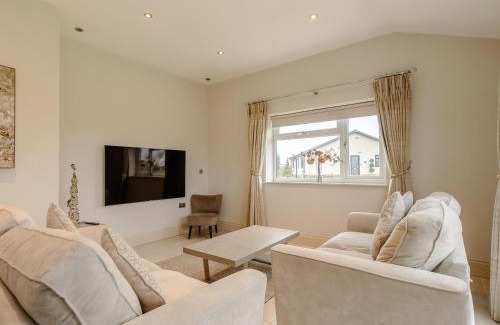 Blackburn House | Sunnyside Shreyas