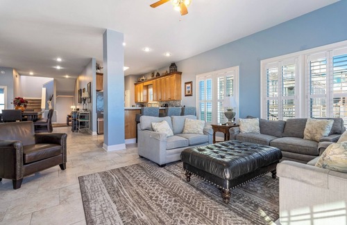 Saint Elmo House | Sunrise and Sunset – Gulf-Front Duplex Retreat!