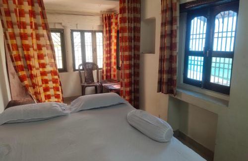 Varanasi House | Sunrise Lodge