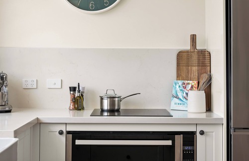 Copacabana House | “Sunrise & Sunset” – Panoramic Ocean Views