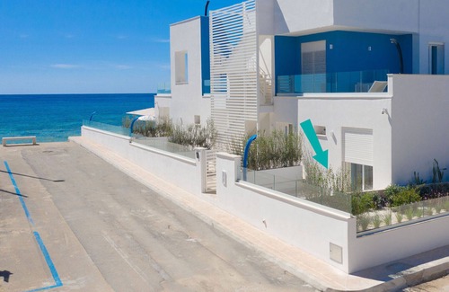 Torre Pali House | Sunset 190 beachfront