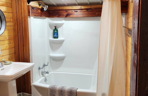 Eddyville Cabin | Sunset Cabin on Lake Barkley