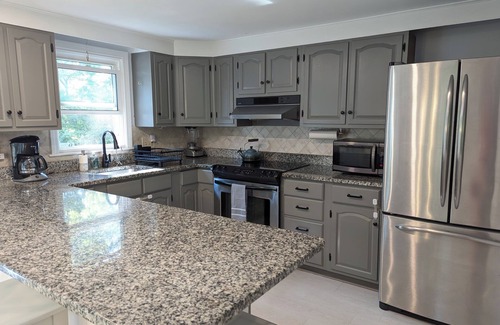 Mashpee House | Sunset Circle: A Family-Friendly Cape Cod Escape on John’s Pond