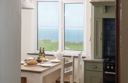 Lower Boscaswell Cottage | Sunset Cottage. Sea views, dog friendly, parking