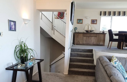 Raumati South House | Sunset Everyday