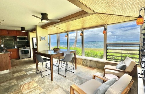 Waialua Condo | Sunset Hale - Oceanfront North Shore