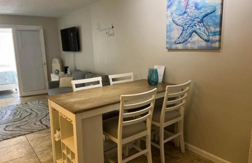 Navarre Beach Apartment | Sunset Harbor Palms - Mason Beach Retreat