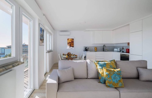 Carcavelos Apartment | Sunset Horizon Carcavelos