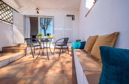 Pedregalejo Playa Apartment | Sunset Malaga Apartments - Baños Toro