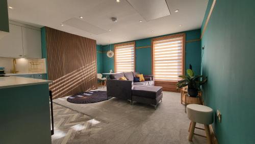 Margate Old Town Apartment | Sunset Point Apts - North Shore Suite