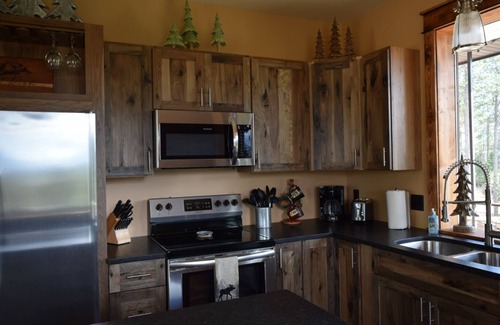Deadwood Cabin | Sunset Ridge Cabin