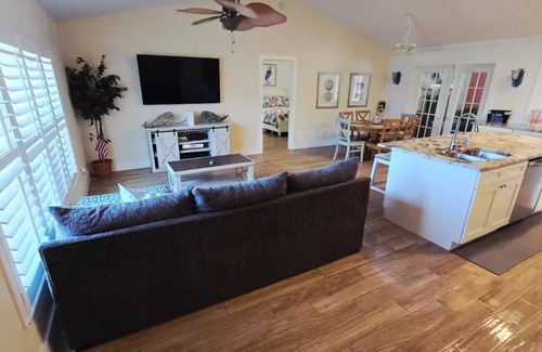 Pelican House | SunSet Vacations Villa
