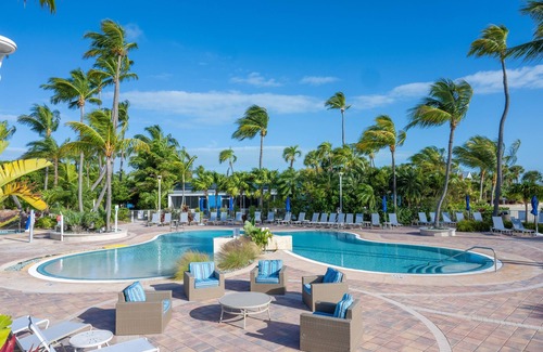 Upper Matecumbe Key House | Sunset Views and Serenity! Outdoor Pool, Free Parking, Near Hurricane Monument