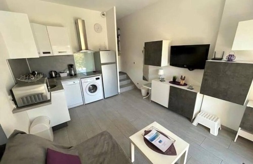 Le Lavandou Apartment | Sunshine at the Lavandou Apartment