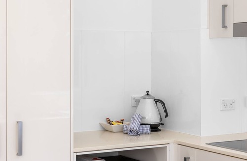 Sunshine Beach Apartment | Sunshine Beach Holiday Apartment - Unit 4, 1 Park Crescent